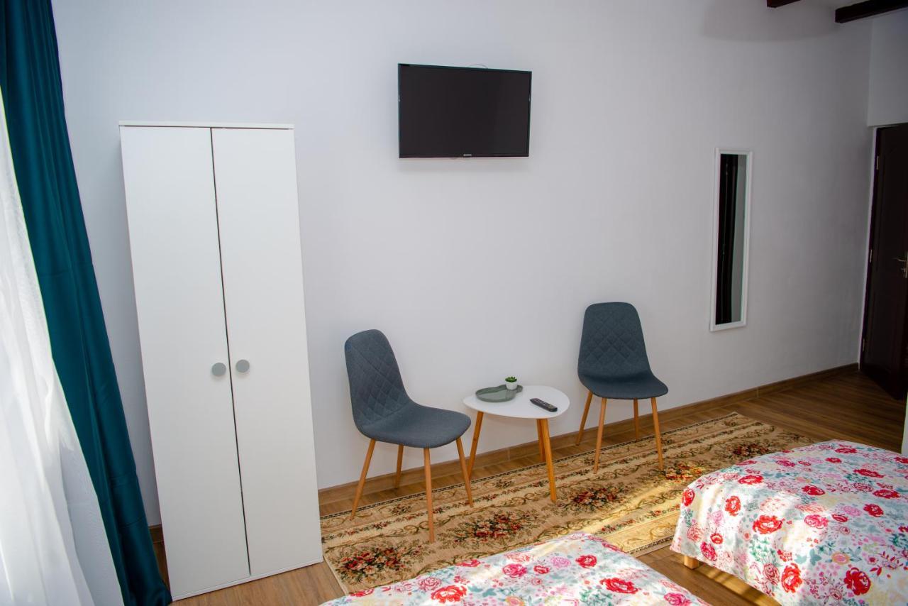 Family House Pristol Apartman Kültér fotó