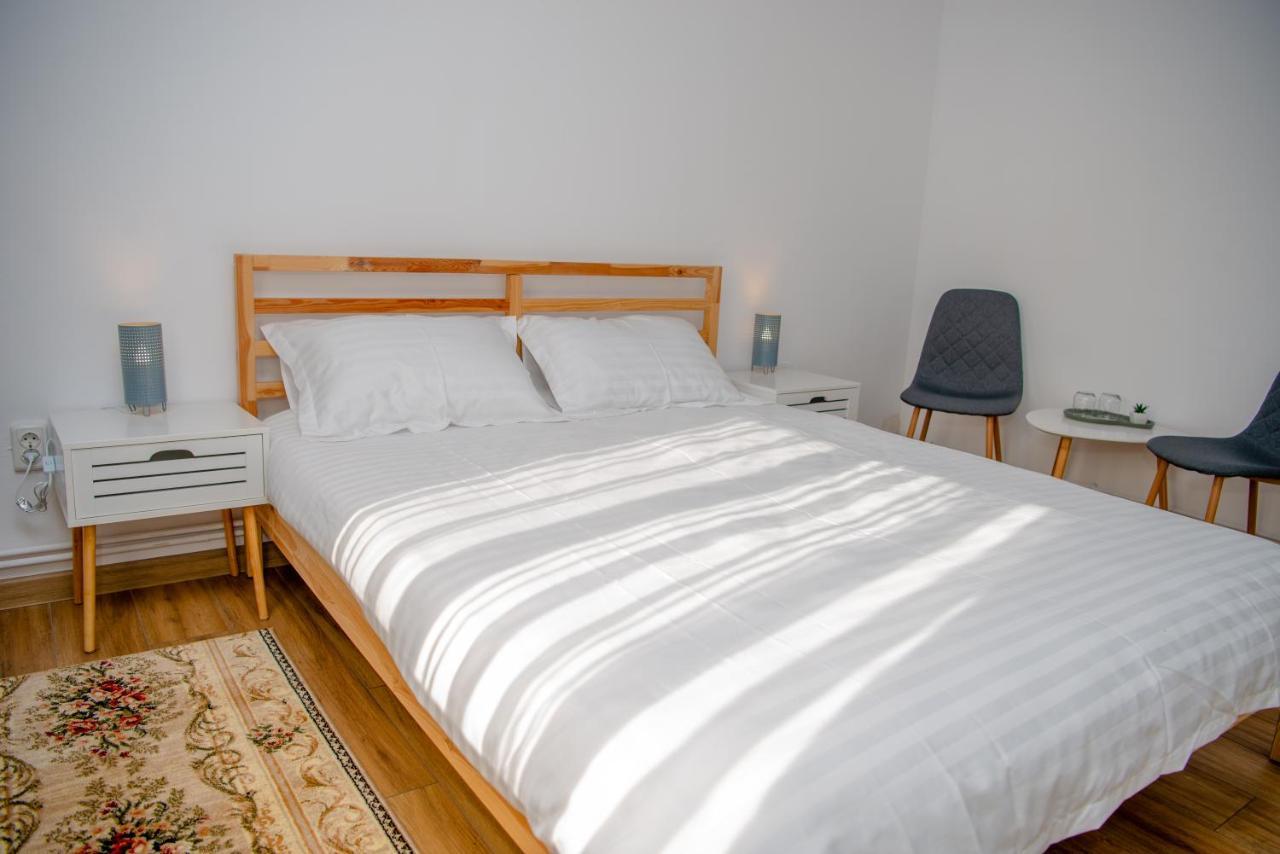 Family House Pristol Apartman Kültér fotó