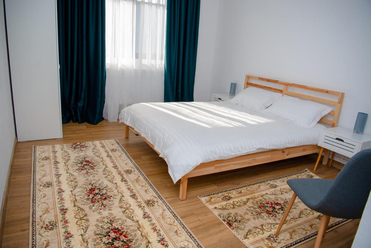 Family House Pristol Apartman Kültér fotó