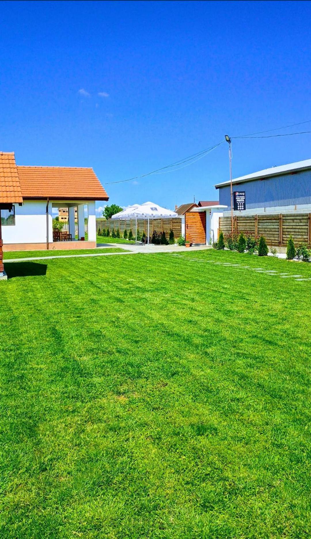 Family House Pristol Apartman Kültér fotó